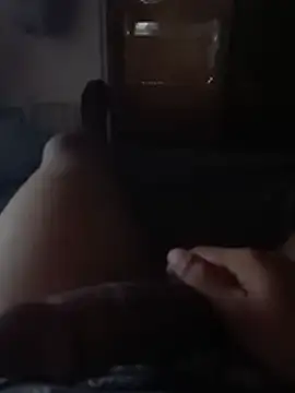 liambenitezjy online show from July 18, 12:06 am