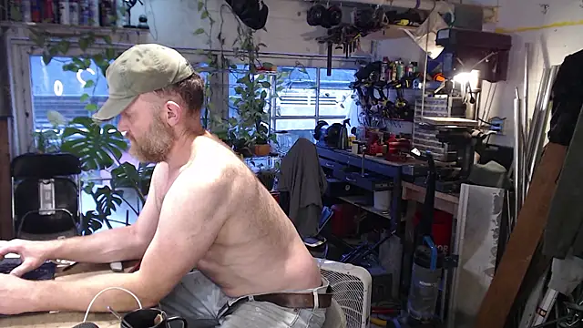 seattlemanwhore online show from July 17, 2:35 pm