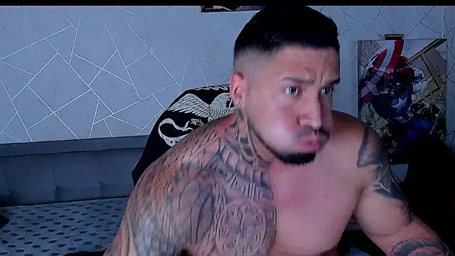 Cristian Walker online show from June 8, 11:00 am
