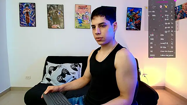 jonathanjoestar  online show from May 20, 10:05 pm