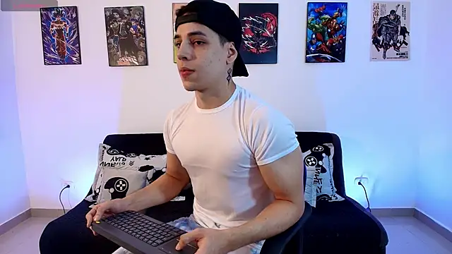 jonathanjoestar  online show from April 25, 12:57 am