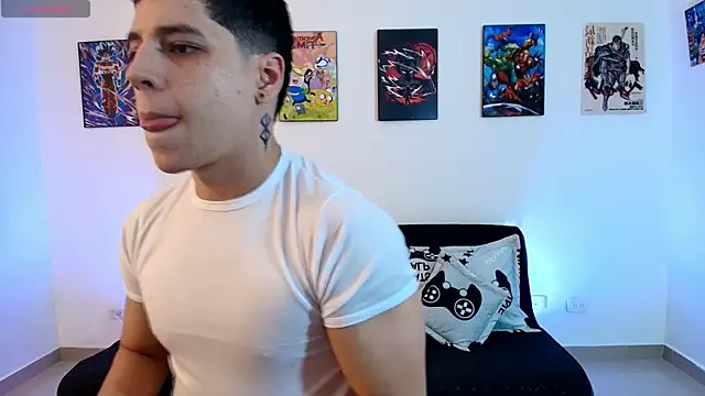 jonathanjoestar  online show from April 28, 11:09 pm