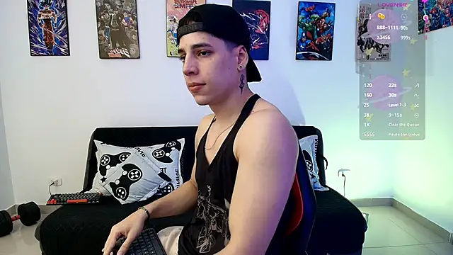 jonathanjoestar  online show from May 15, 1:14 am