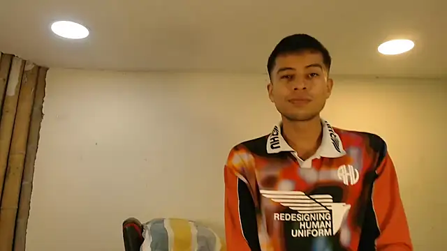 danielitopapuu online show from May 12, 10:02 am