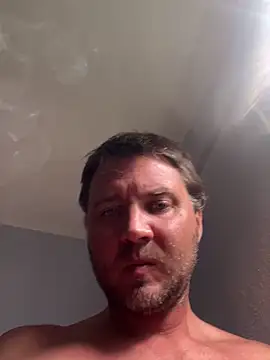 Brando2585 online show from May 8, 6:03 am