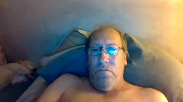 hornyrich69 online show from May 5, 4:03 am