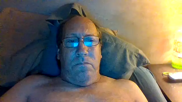 hornyrich69 online show from May 13, 6:32 am