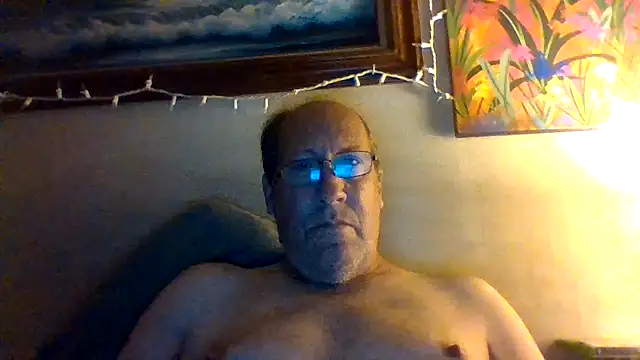 hornyrich69 online show from May 3, 5:21 am