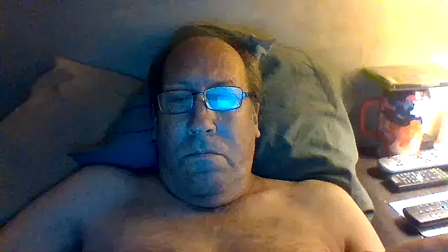 hornyrich69 online show from May 25, 5:24 am