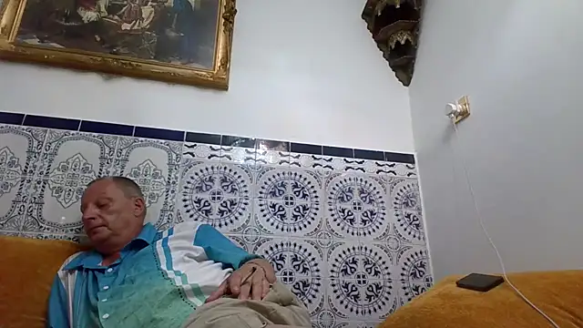 chubbybear2cum online show from July 2, 1:04 am