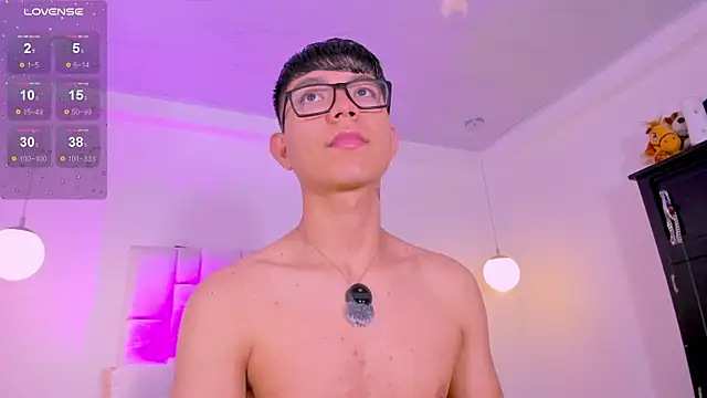 CodyTwink online show from May 15, 5:21 pm