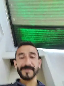 weedmanhot28 online show from May 23, 5:18 pm