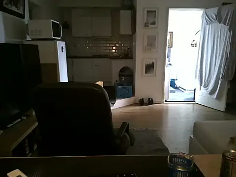 mihaimichael online show from June 5, 11:27 am