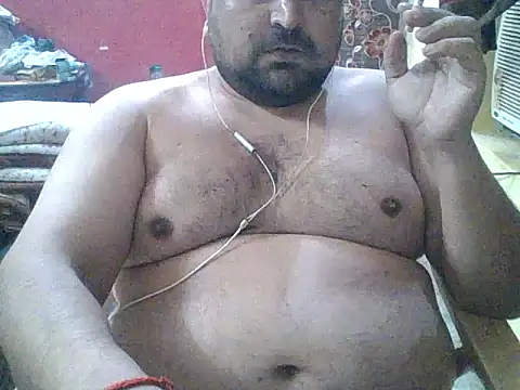 ARYANAVAILABLE online show from July 12, 9:17 pm