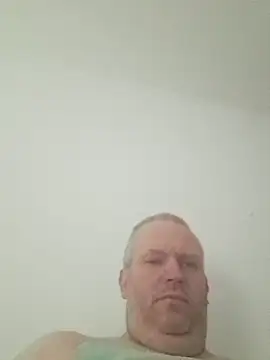 ShyBoy1982 online show from May 18, 9:59 am
