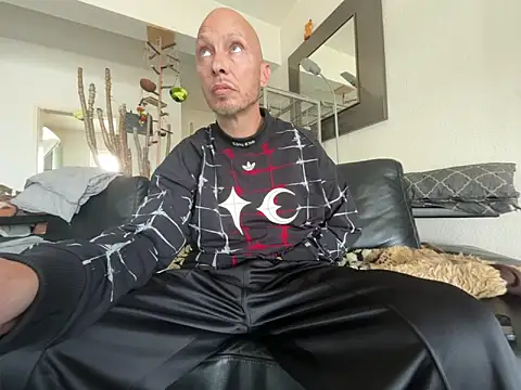 Germankink online show from May 17, 11:50 am