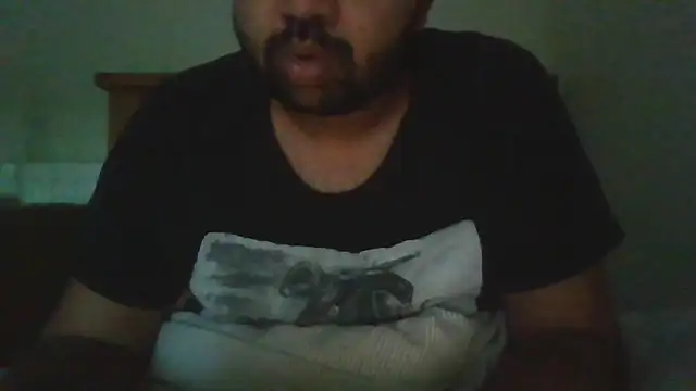 whoreboi98 online show from April 27, 7:19 pm