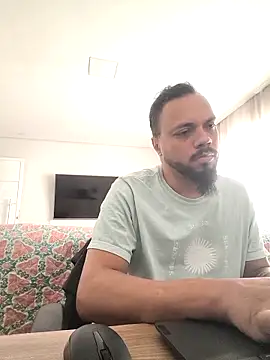 morenindarola online show from May 7, 1:11 pm