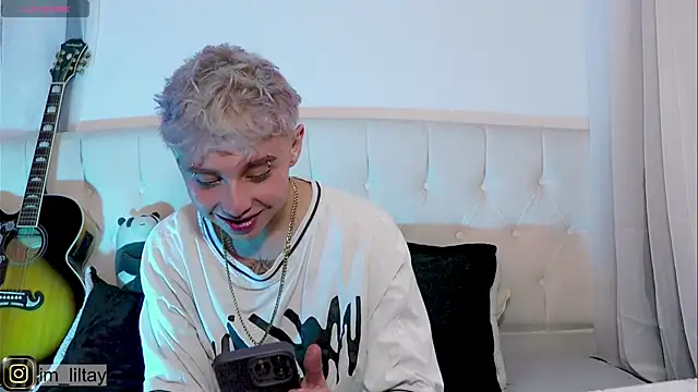 lil tay  online show from January 9, 5:33 pm