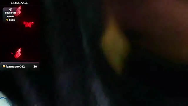  CamiloBass online show from May 19, 1:56 am