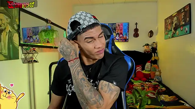Damian latinxxx online show from May 10, 3:08 am