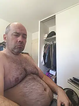 veryverybigdick45 online show from May 24, 10:43 am