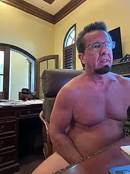 sluttydylan online show from May 18, 7:18 pm