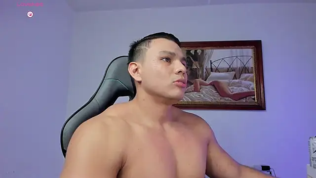 RoyConstance online show from May 19, 3:24 am