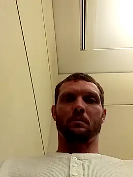 luke thighwalker2469 online show from May 22, 4:34 pm