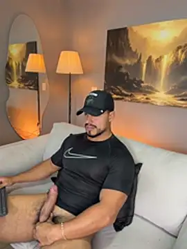 ApoloMakris online show from August 1, 9:25 pm