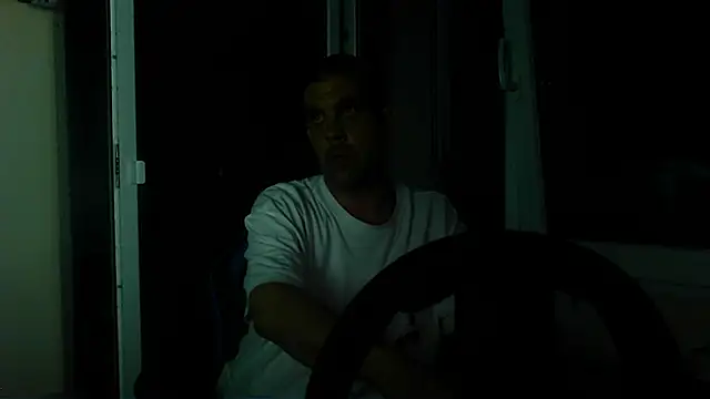 YouWantMe666 online show from July 16, 10:28 pm