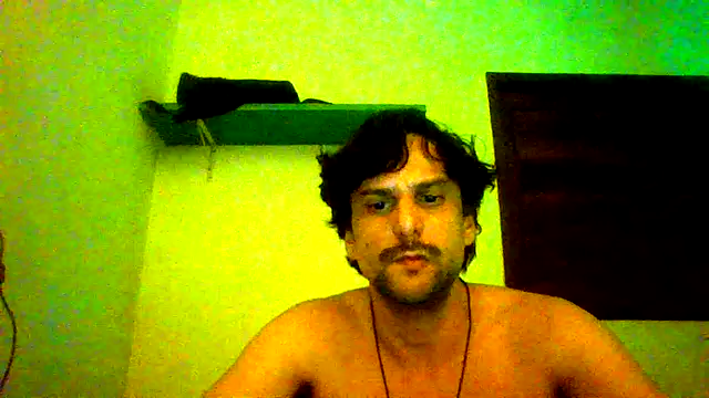 couplemilk online show from May 18, 4:18 am