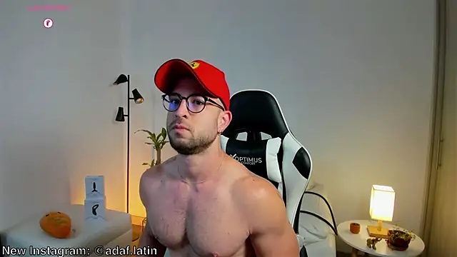 dafboy1 online show from April 29, 1:27 pm