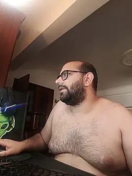 manokiitoo online show from April 24, 4:09 pm