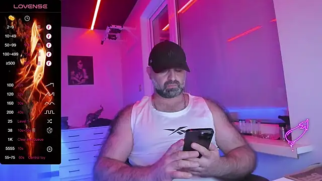 MAGABEAR077 online show from July 28, 8:52 pm