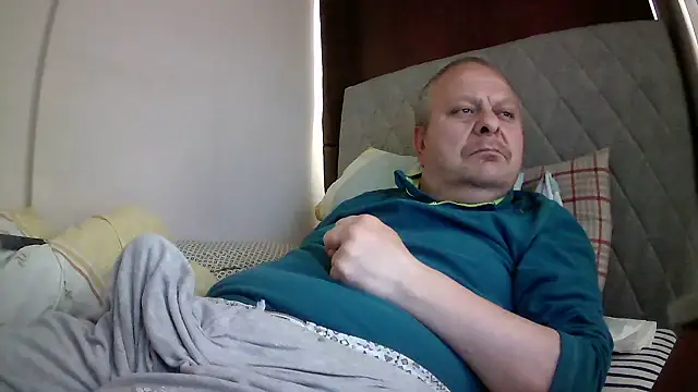 amylrmm1903 online show from May 17, 11:50 am