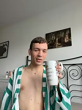 nickdtr online show from May 4, 11:34 am
