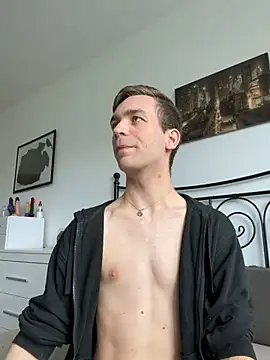 nickdtr online show from May 20, 12:23 pm
