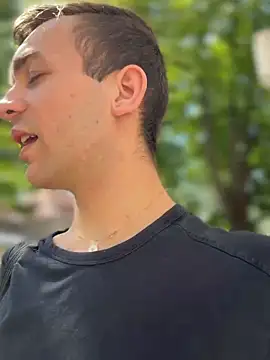 nickdtr online show from May 3, 11:24 am