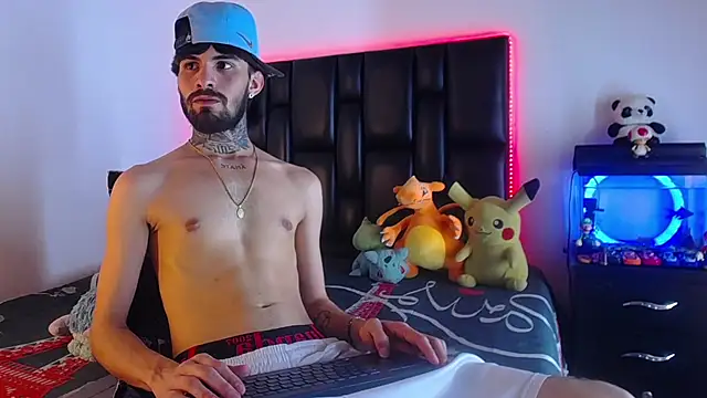 Brutal Sex Fucking online show from August 3, 6:45 am
