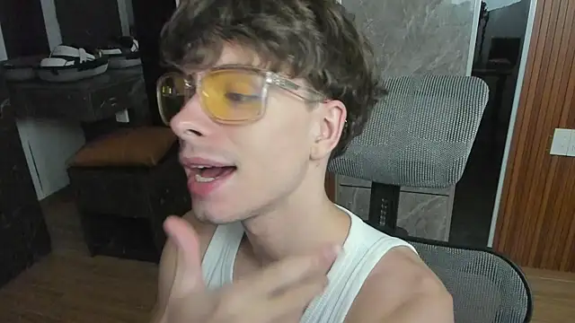 calvin love you online show from June 8, 5:14 pm