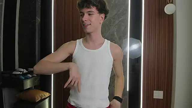 calvin love you online show from July 28, 7:39 pm