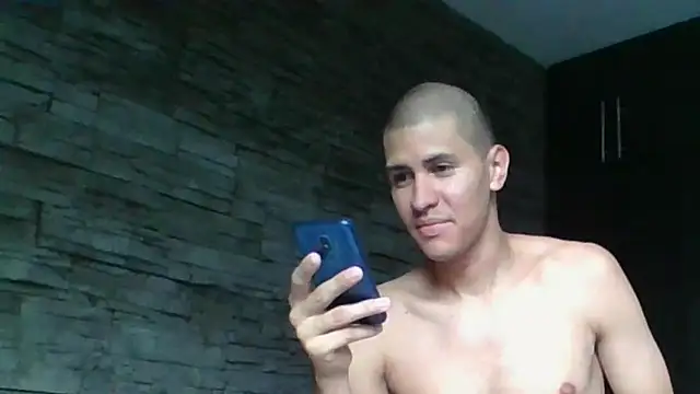 Sexylatin64 online show from July 30, 10:31 pm