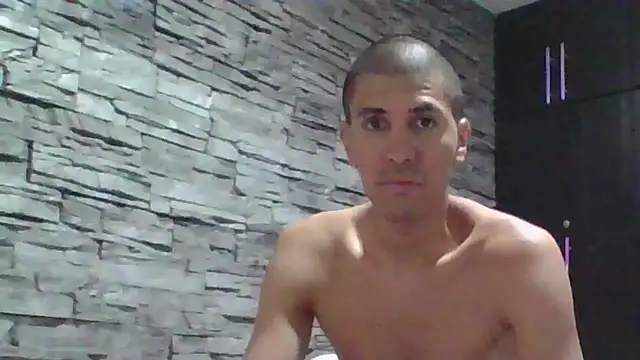 Sexylatin64 online show from August 1, 12:42 am
