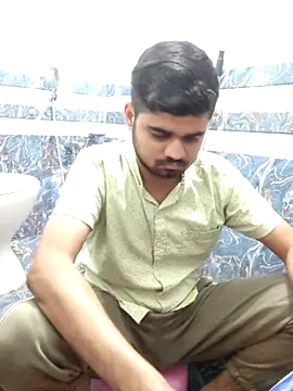 Ishan003 online show from July 6, 7:05 am