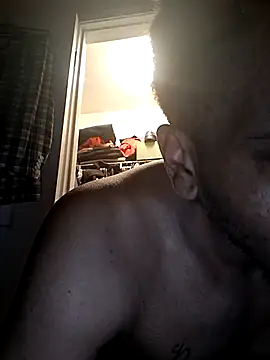 bigboytoy912 online show from June 14, 2:24 am