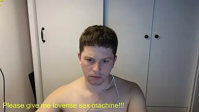 BigL0ve online show from April 28, 3:06 pm