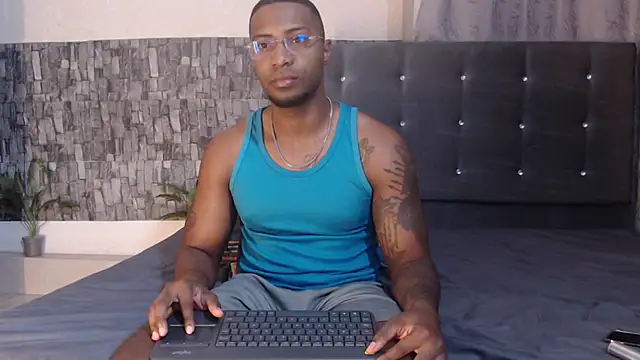 Joseephjackson online show from June 4, 12:00 pm