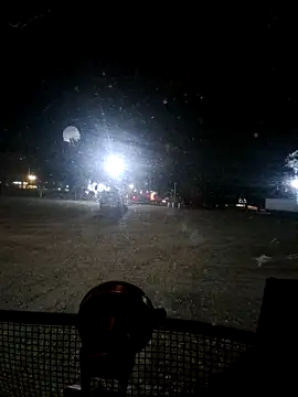 bull Giant online show from November 20, 8:51 pm