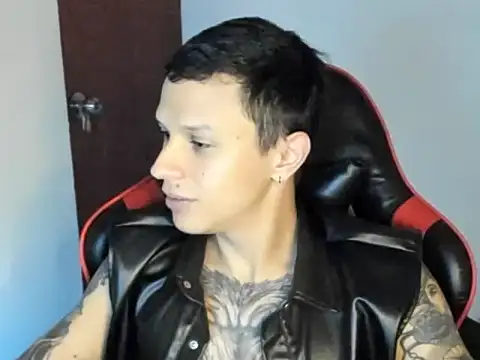 goodboy69l online show from June 25, 3:28 pm